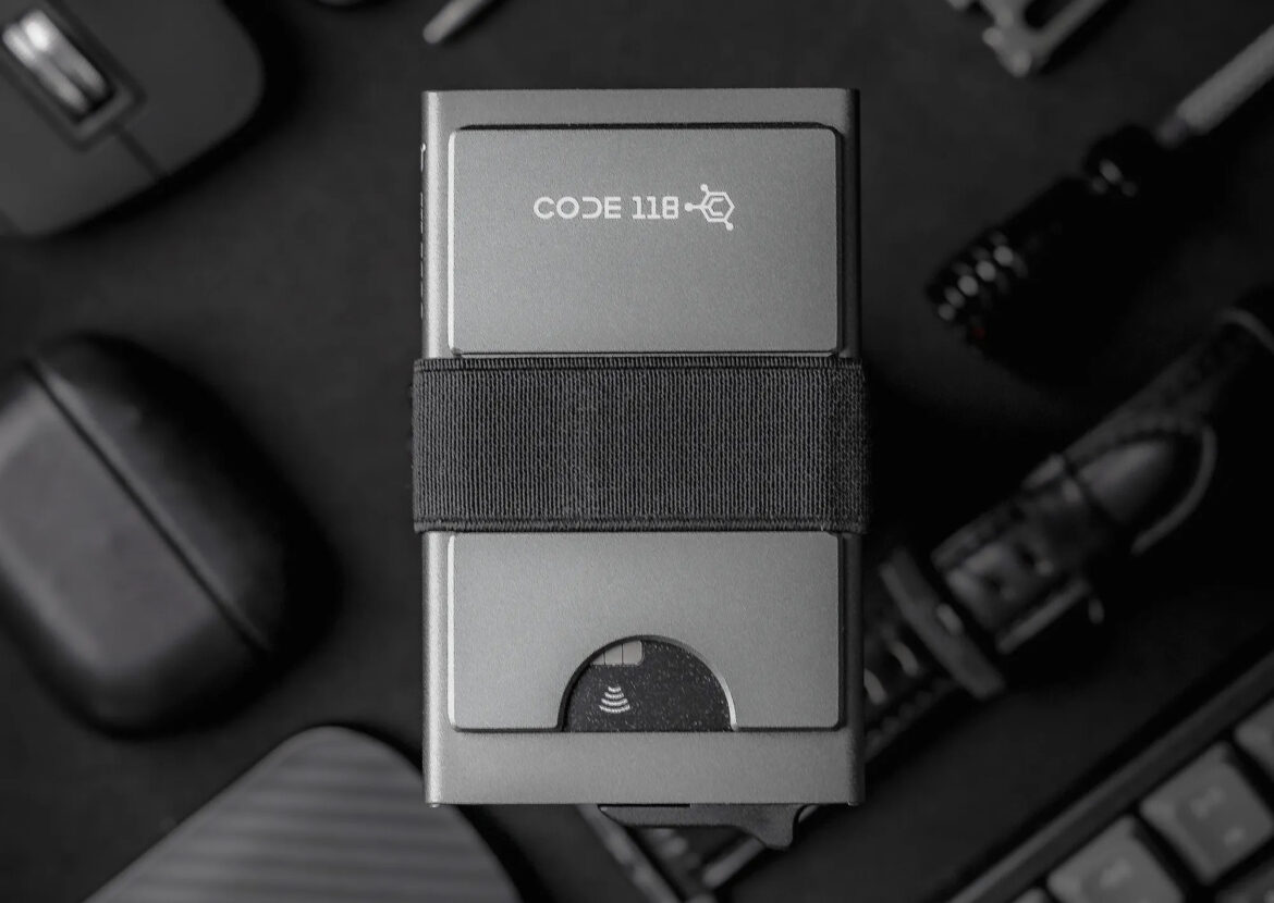 NFC Payments vs Magnetic Stripe Cards.jpeg